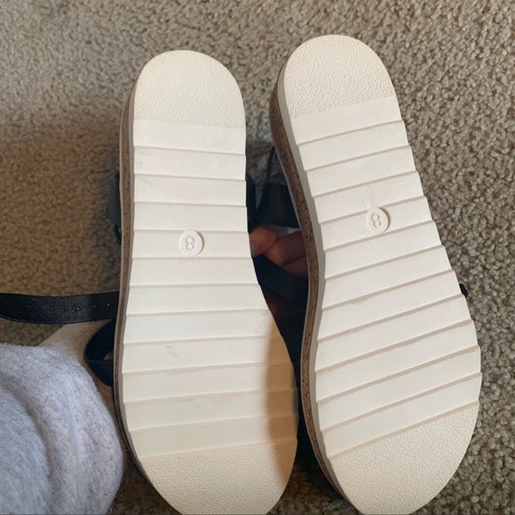 Target sandals - Picture 3 of 3